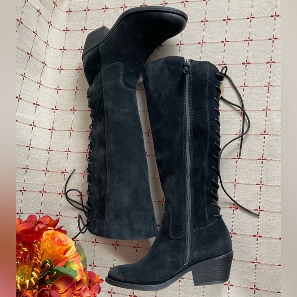 Aqua Sofft “Sharnell” Black Suede Knee High Boots Lace Up Back Water Resistant 6 - Picture 7 of 9